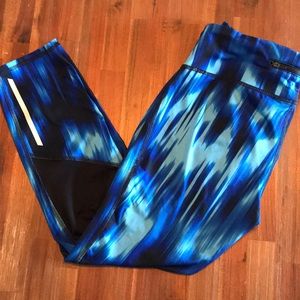 Old Navy Pants - 3 pairs of Old Navy crop workout leggings!! Old Navy Pants - 3 pairs of Old Navy crop workout leggings!!